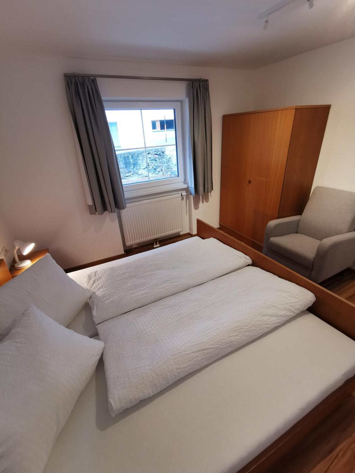 Apartments Haus Schoen - Preise Inclusive Pitztal Sommer Card Jerzens Quarto foto
